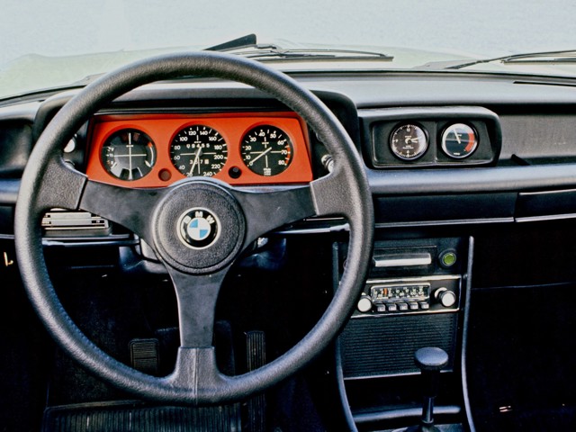 Bmw 2002 Foto 25