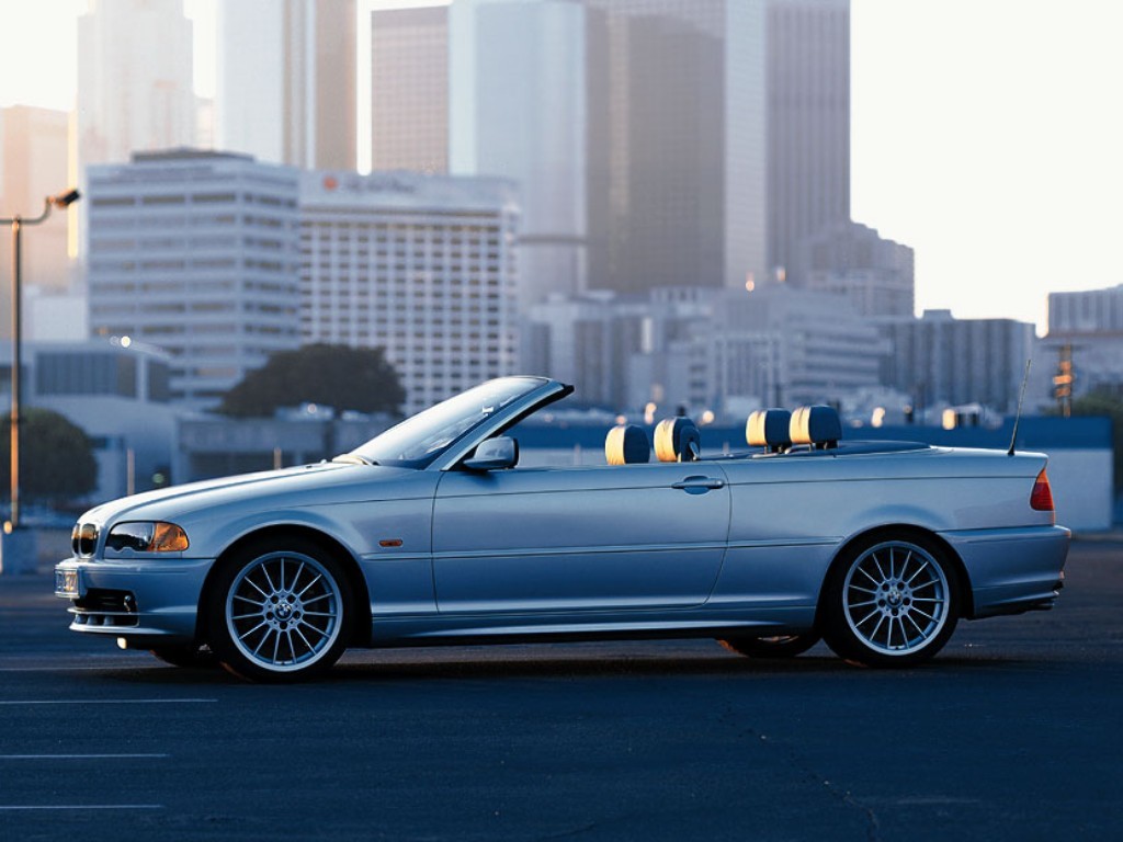 Bmw 3 Series Cabriolet photo 15