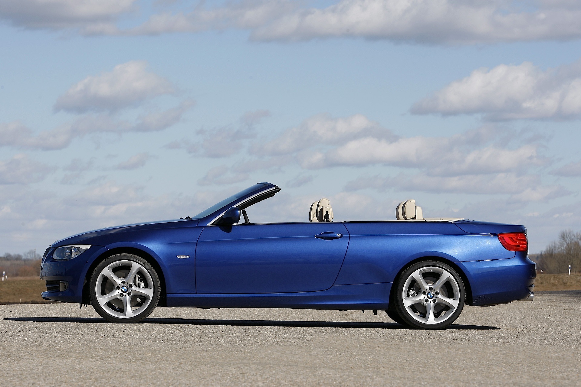 Bmw 3 Series Cabriolet photo 105