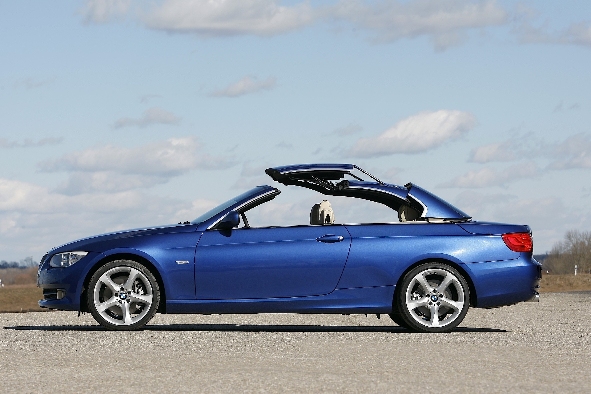 Bmw 3 Series Cabriolet photo 109
