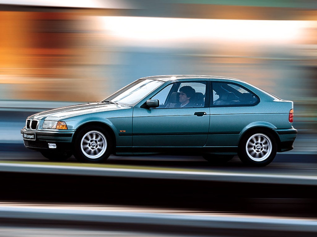 Bmw 3 Series Compact photo 10