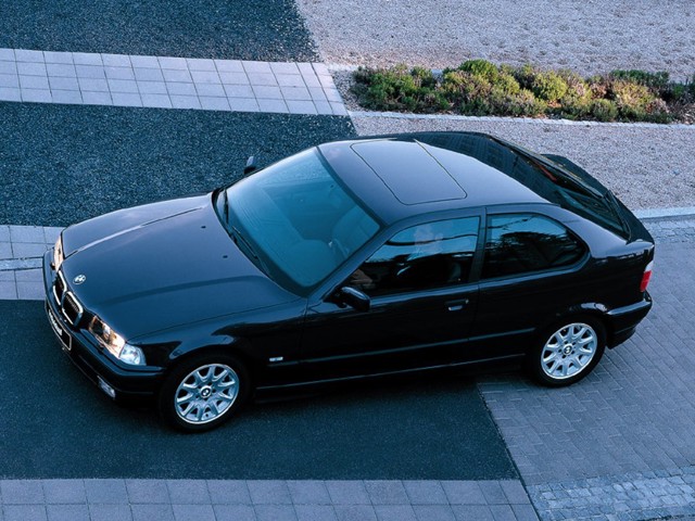 Bmw 3 Series Compact photo 11