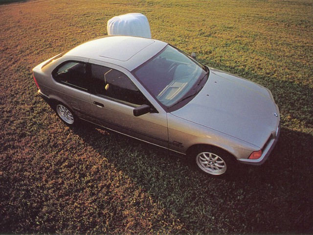Bmw 3 Series Compact photo 15