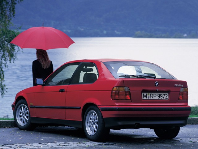 Bmw 3 Series Compact photo 25