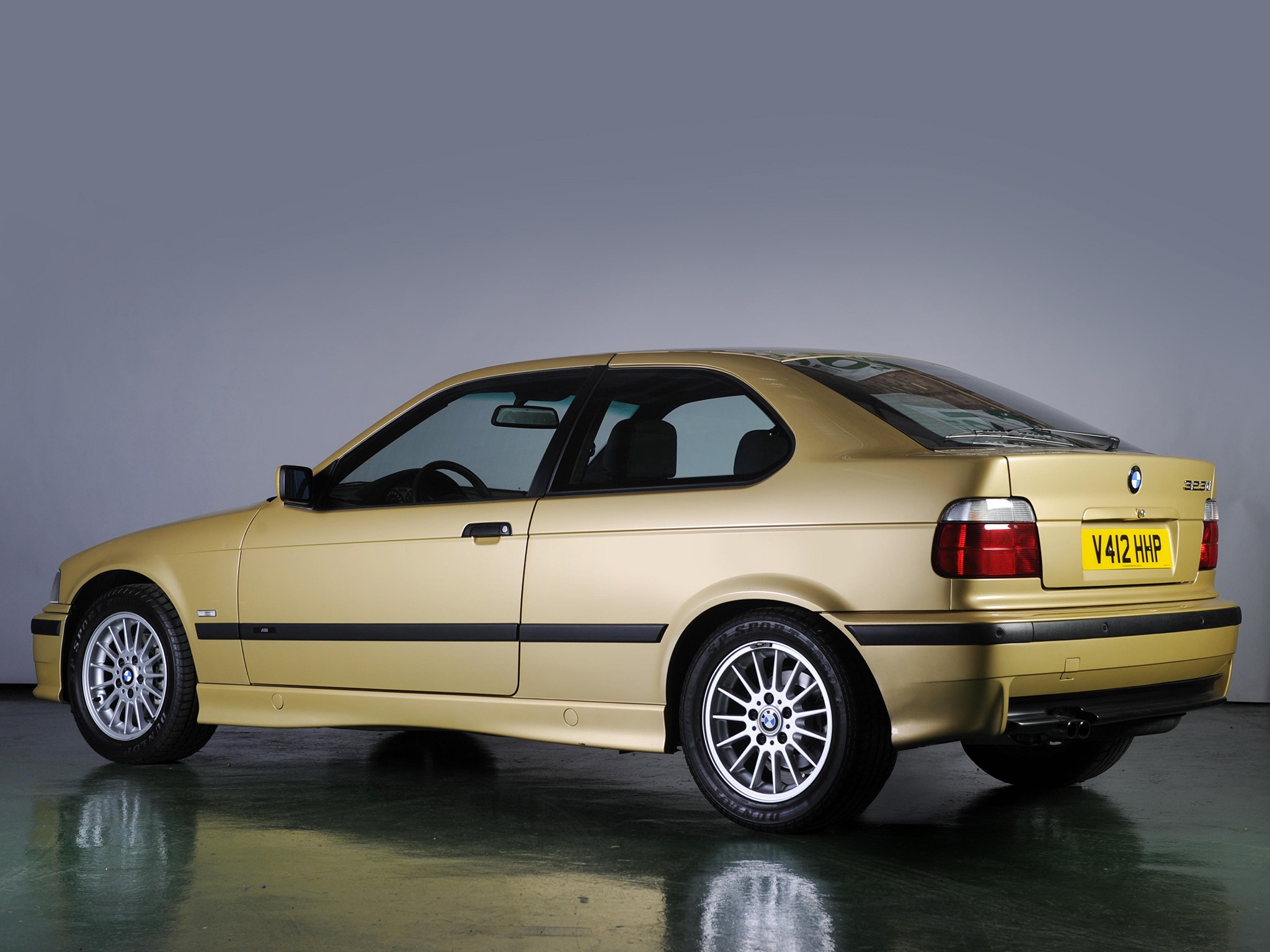 Bmw 3 Series Compact photo 28
