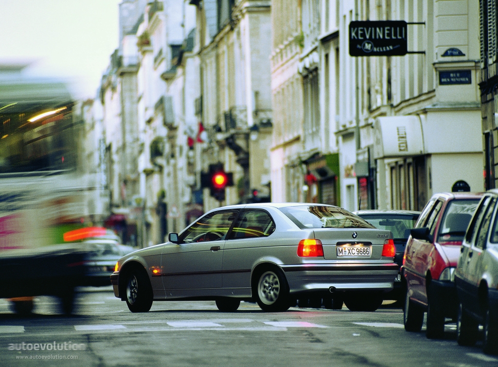 Bmw 3 Series Compact photo 4