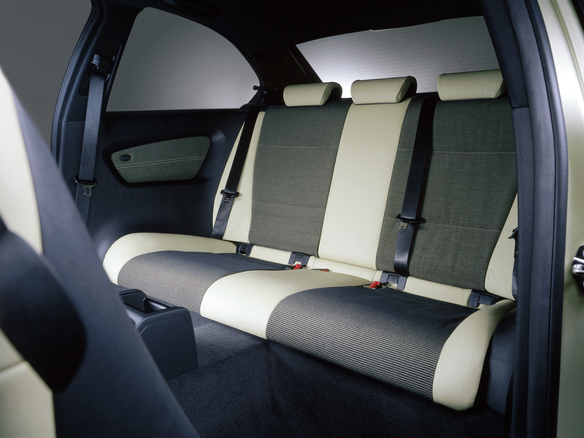 Bmw 3 Series Compact photo 71