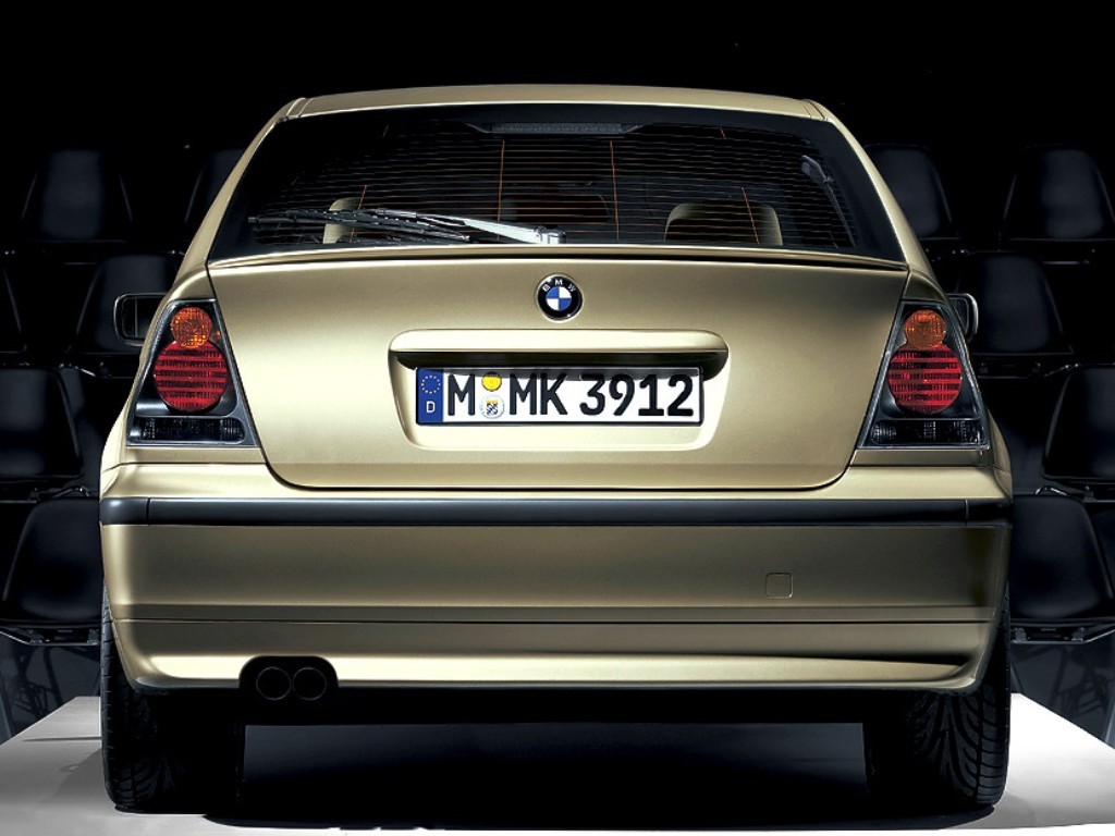 Bmw 3 Series Compact photo 13