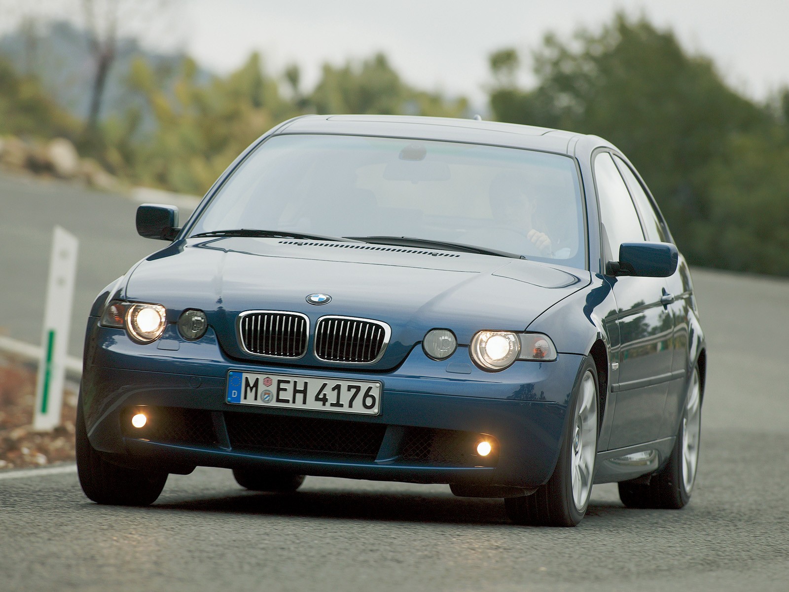 Bmw 3 Series Compact photo 25