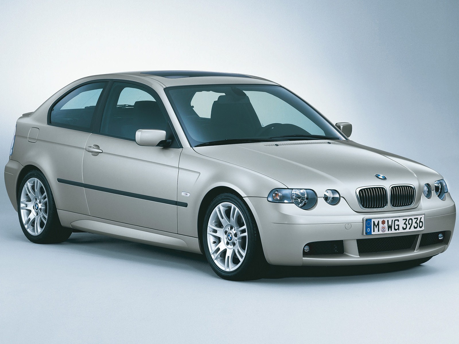 Bmw 3 Series Compact photo 37