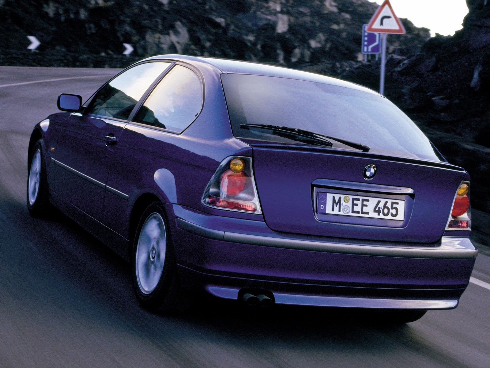 Bmw 3 Series Compact photo 44