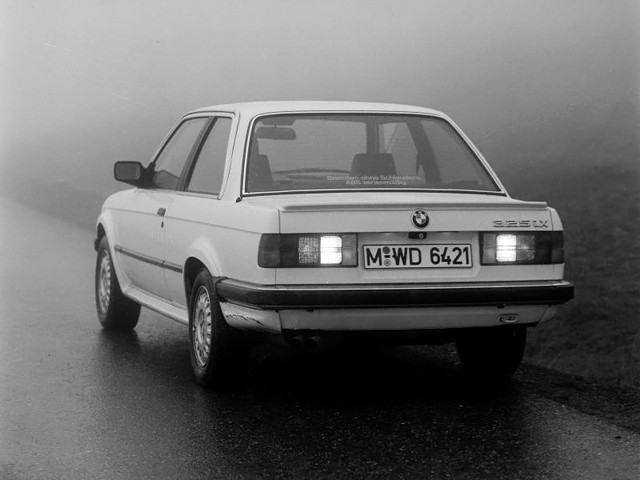 Bmw 3 Series Coupe photo 6