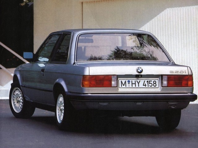 Bmw 3 Series Coupe photo 15