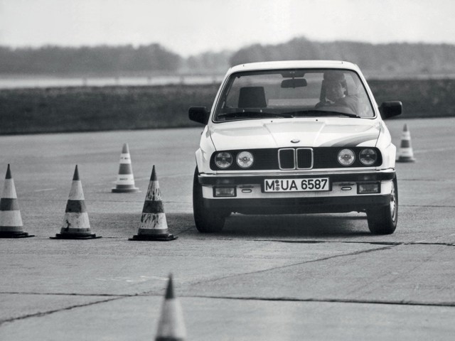 Bmw 3 Series Coupe photo 21