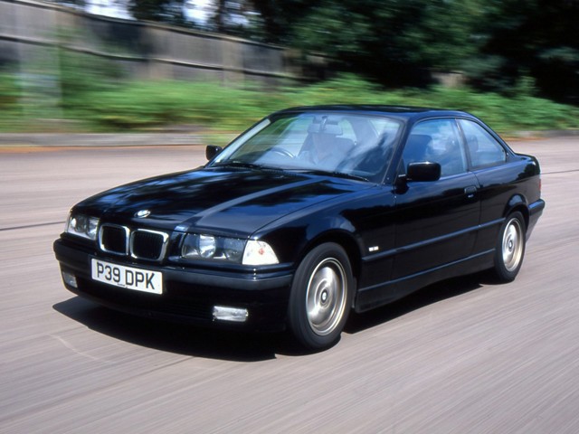 Bmw 3 Series Coupe foto 18