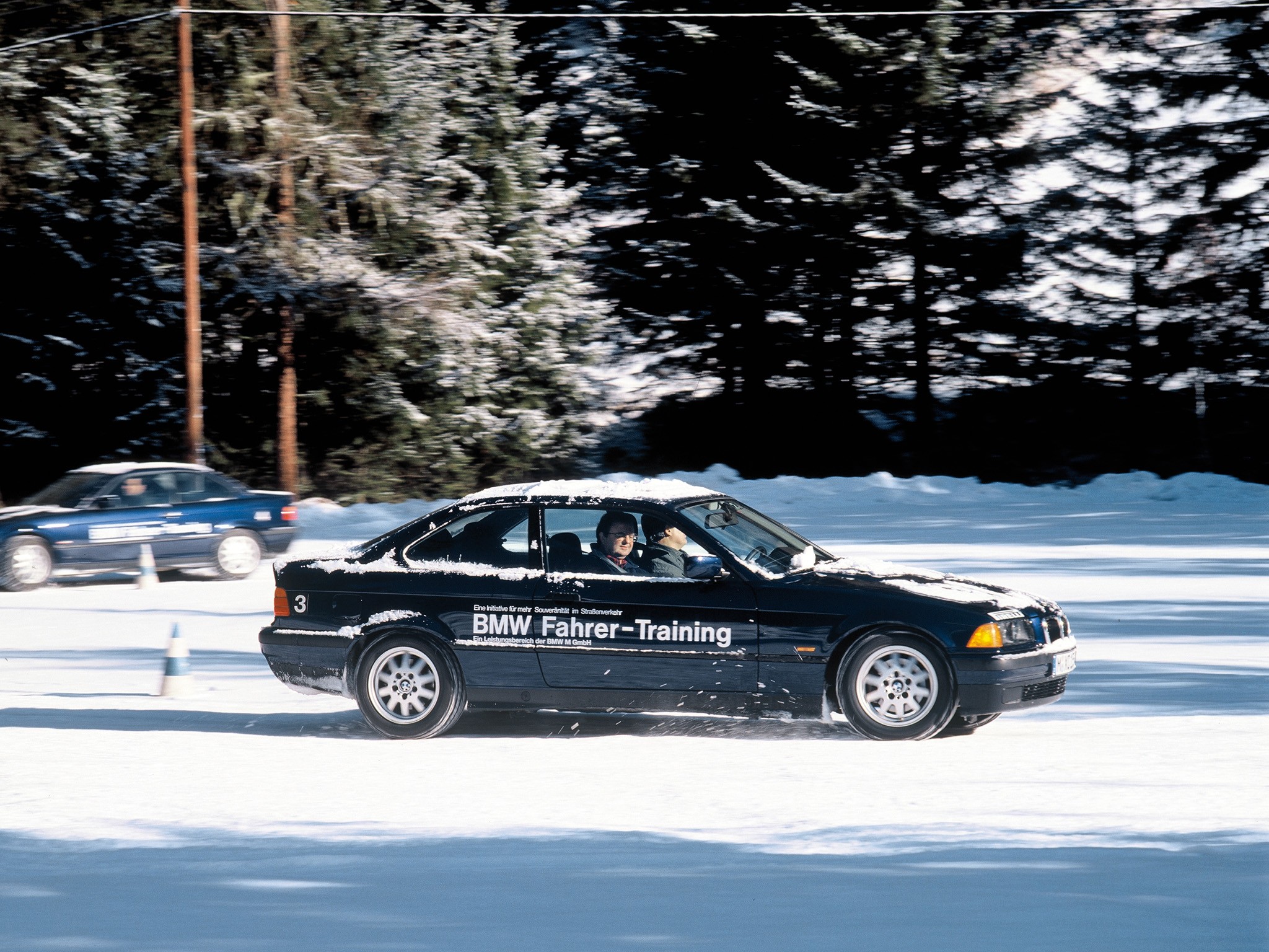 Bmw 3 Series Coupe photo 21