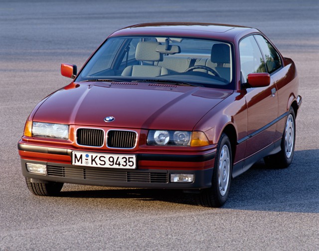 Bmw 3 Series Coupe foto 23