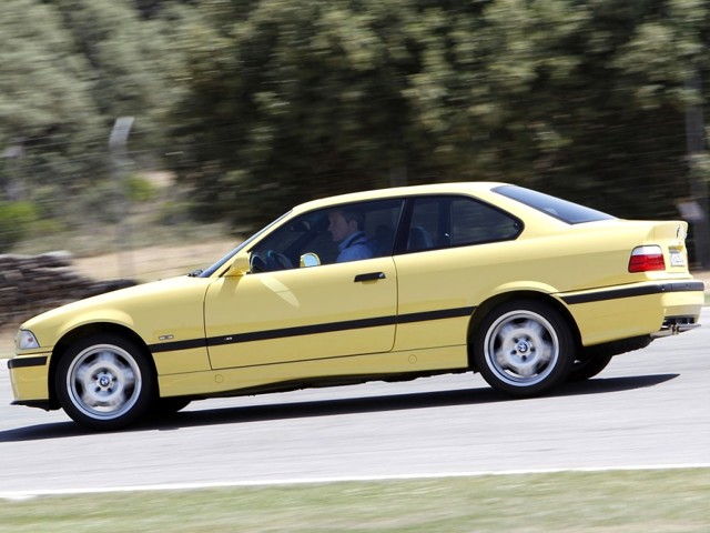 Bmw 3 Series Coupe foto 49