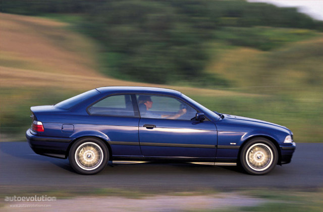 Bmw 3 Series Coupe foto 2