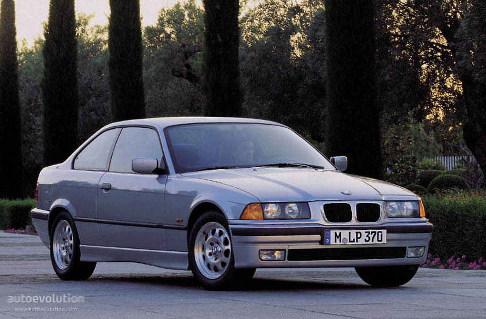 Bmw 3 Series Coupe photo 3