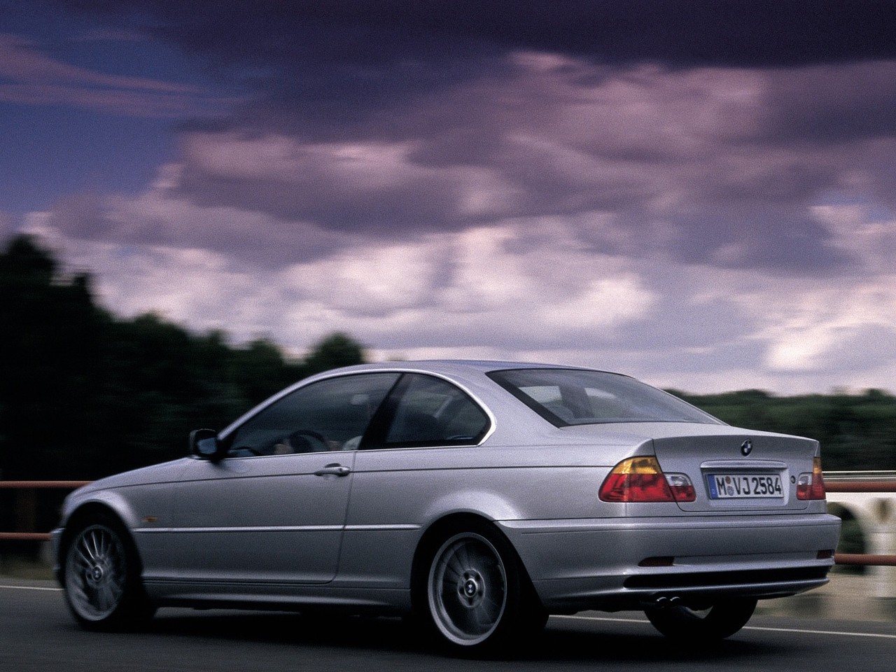Bmw 3 Series Coupe photo 37