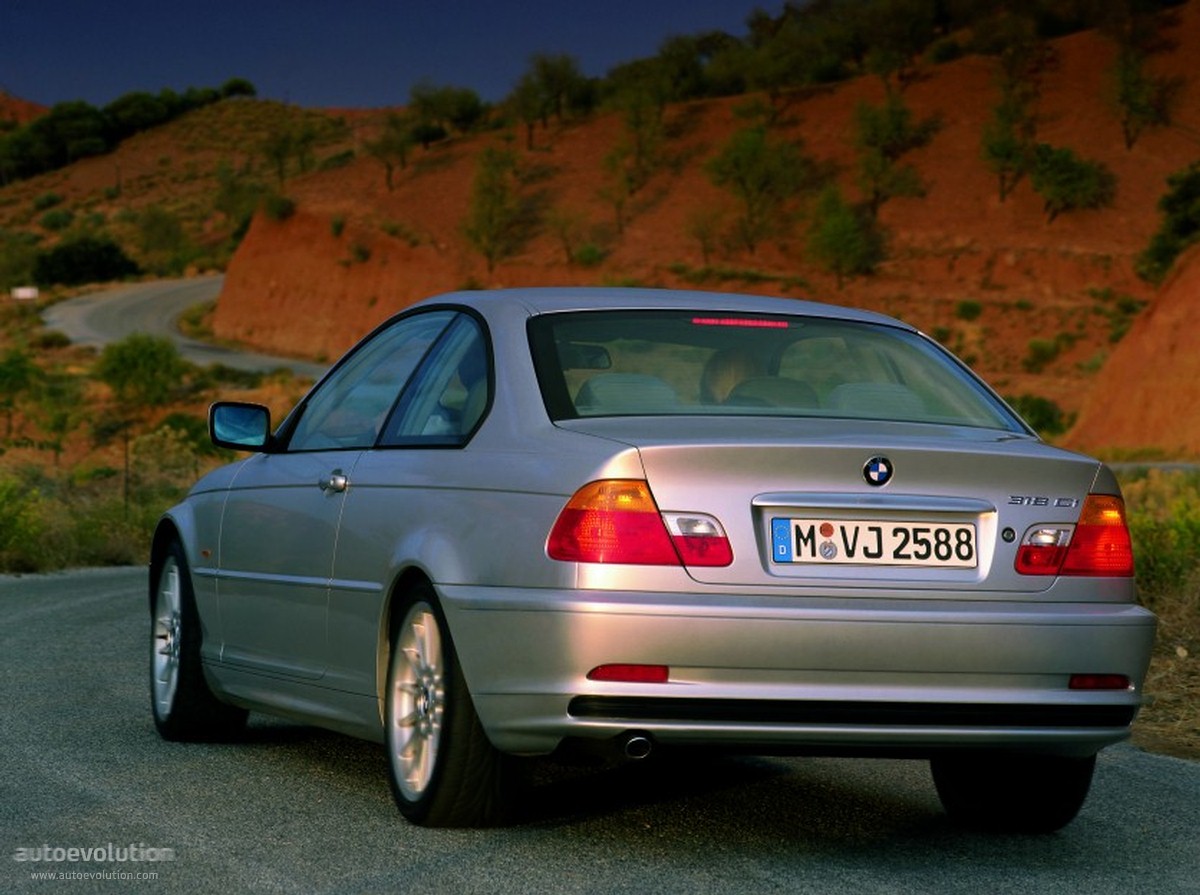 Bmw 3 Series Coupe photo 2