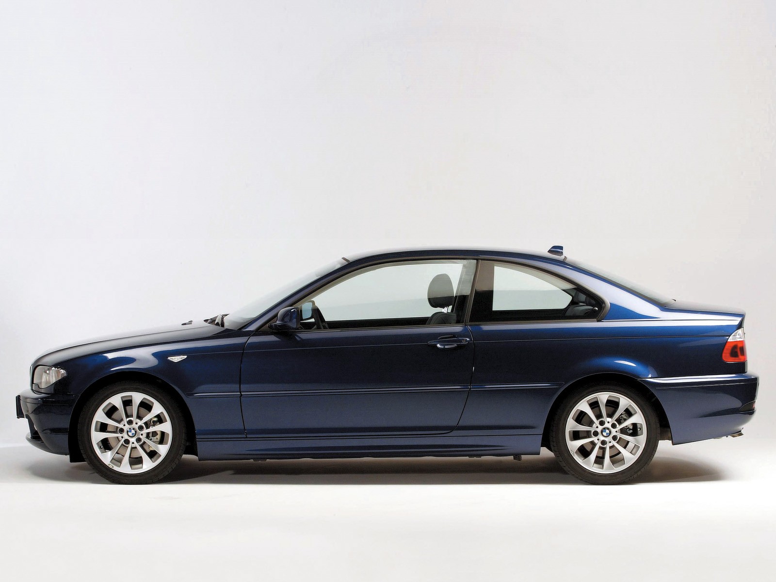 Bmw 3 Series Coupe photo 38