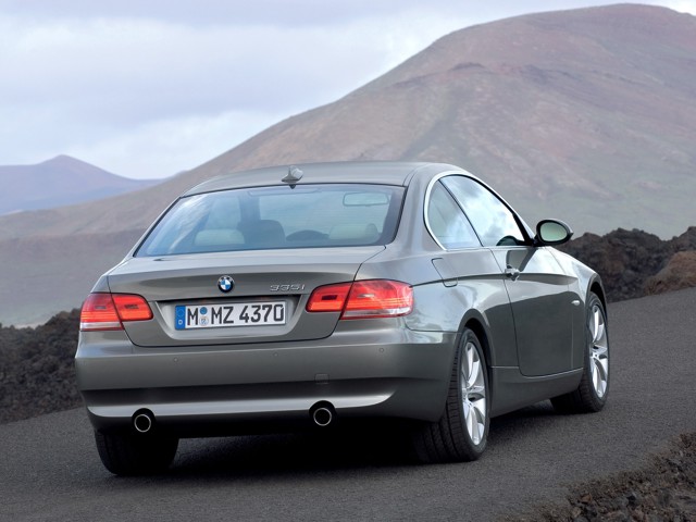 Bmw 3 Series Coupe foto 23
