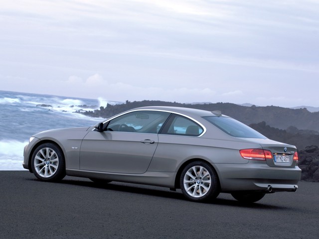Bmw 3 Series Coupe foto 24