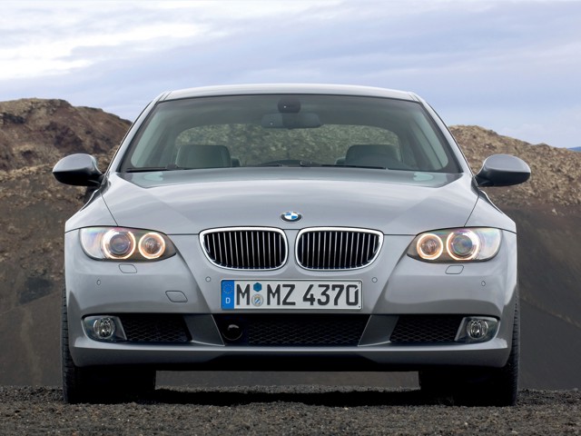 Bmw 3 Series Coupe foto 26