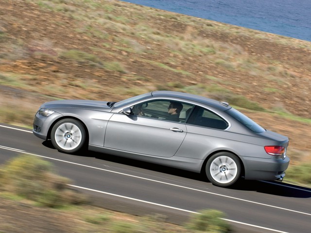 Bmw 3 Series Coupe foto 31