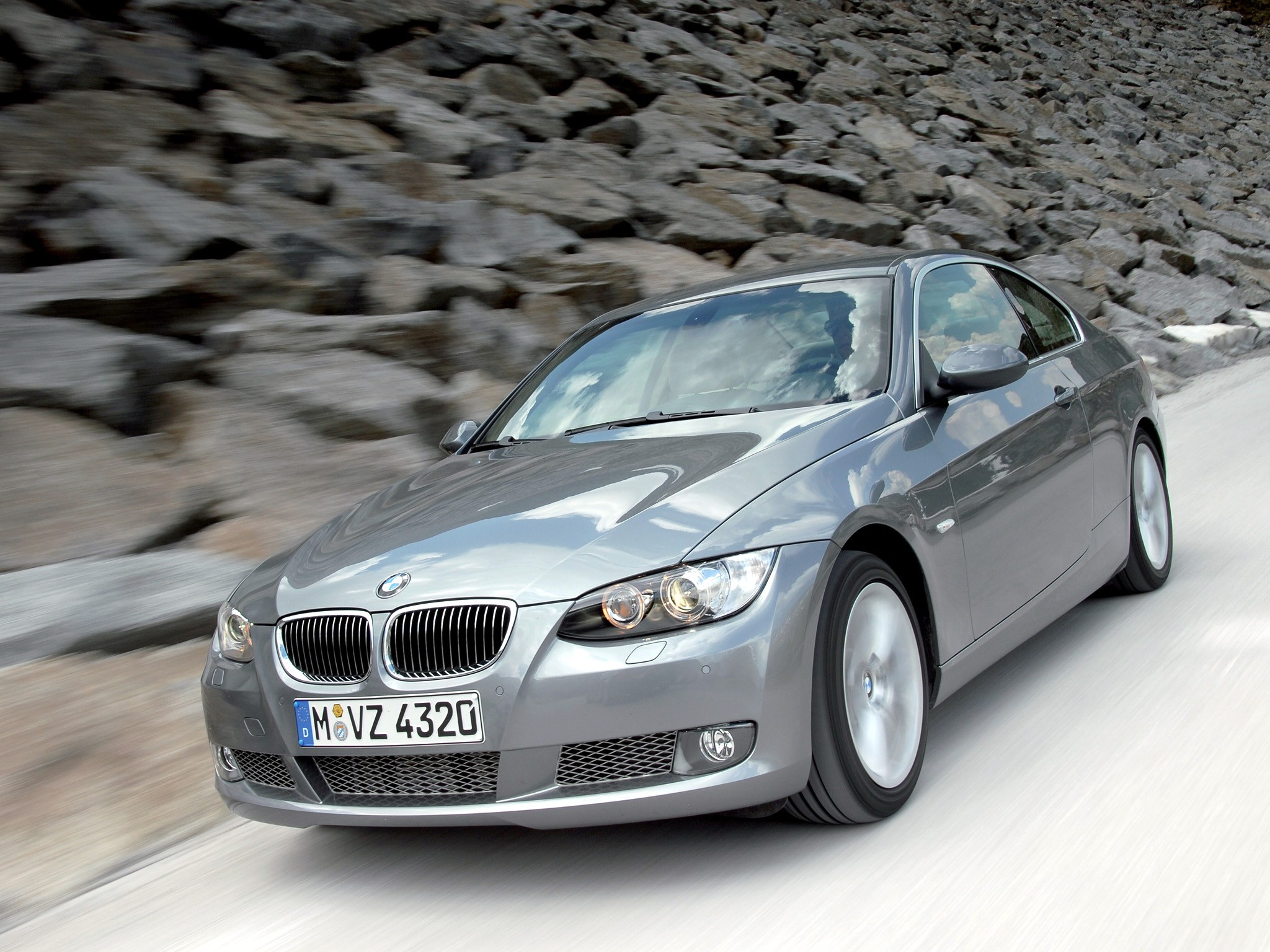 Bmw 3 Series Coupe photo 38