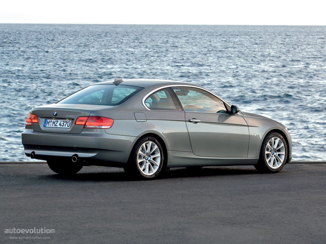 Bmw 3 Series Coupe foto 9