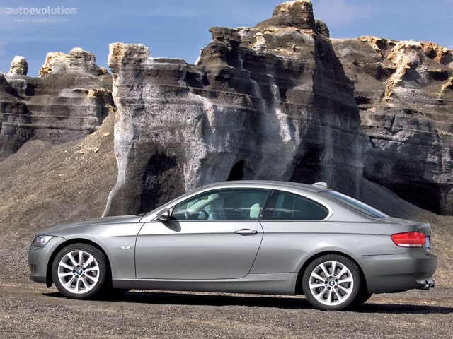 Bmw 3 Series Coupe foto 10
