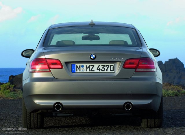Bmw 3 Series Coupe foto 2