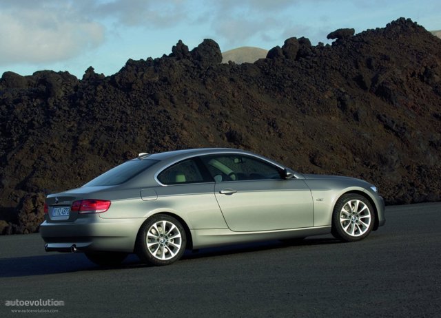 Bmw 3 Series Coupe foto 5