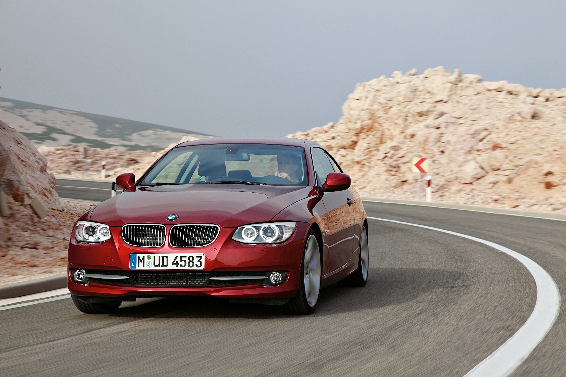 Bmw 3 Series Coupe photo 6