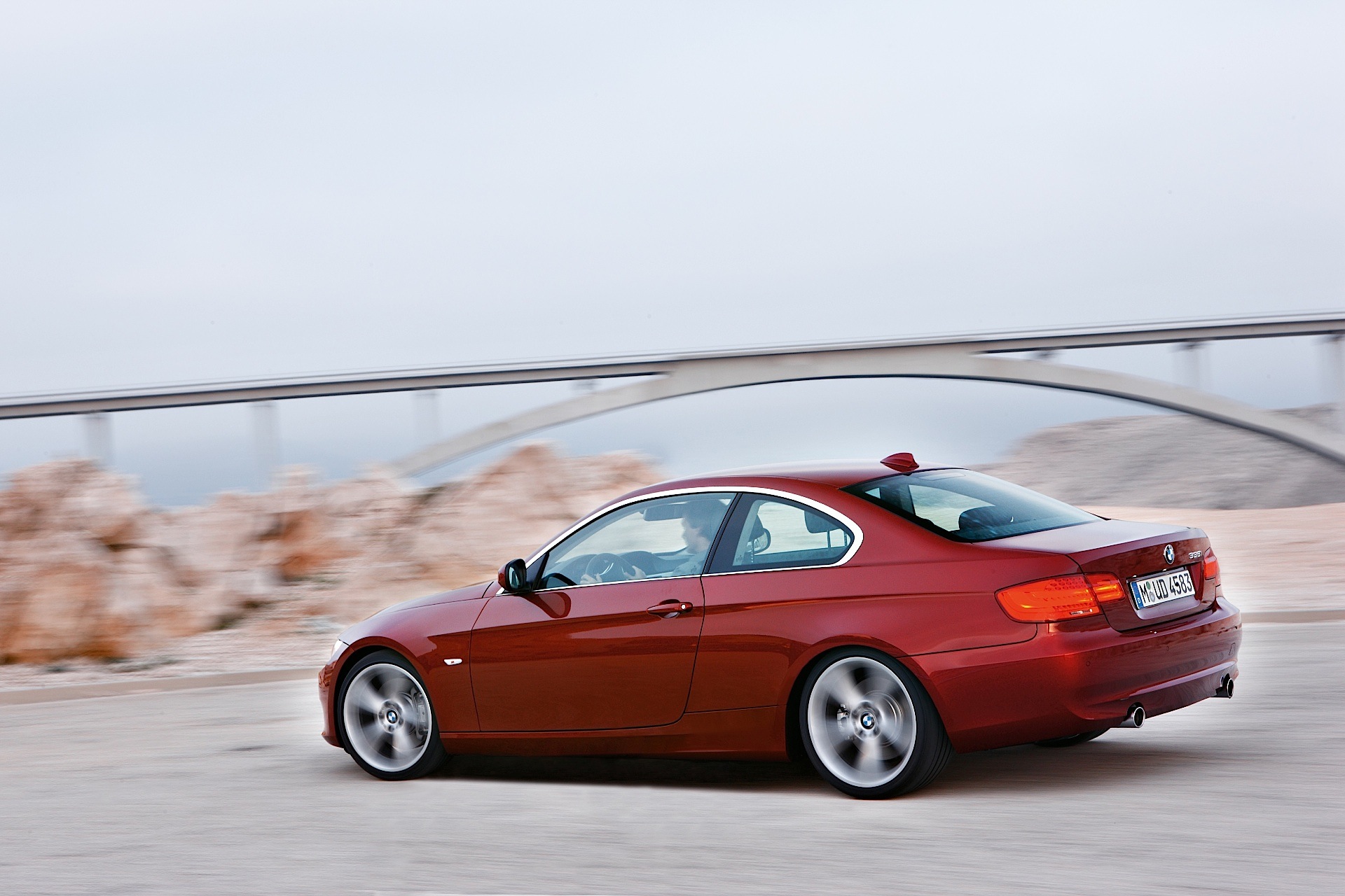 Bmw 3 Series Coupe photo 13