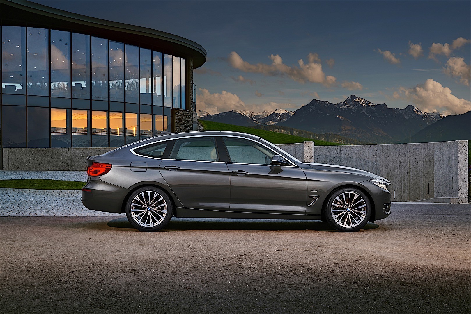 Bmw 3 Series Gran Turismo photo 30