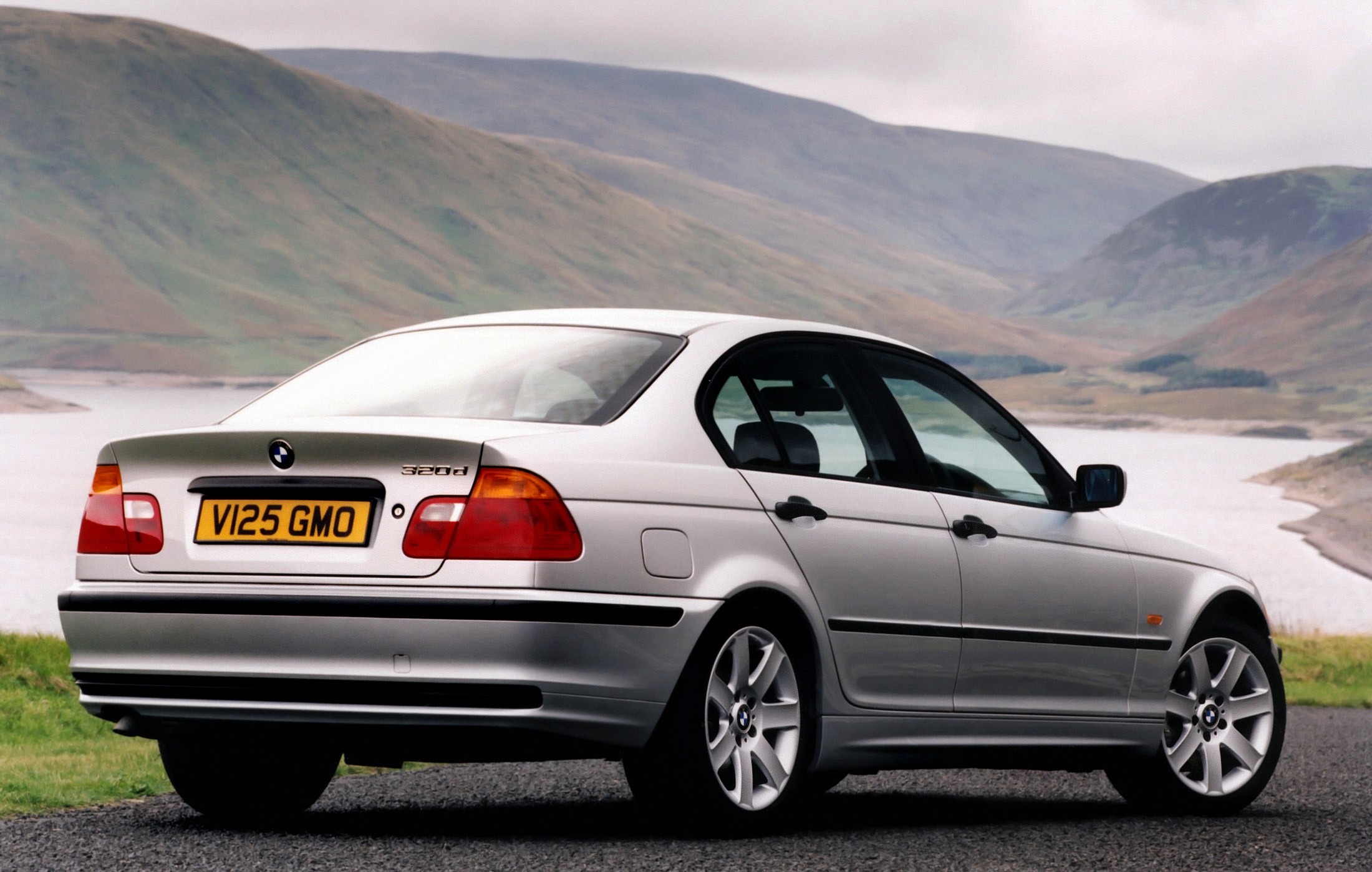 Bmw 3 Series Sedan photo 33