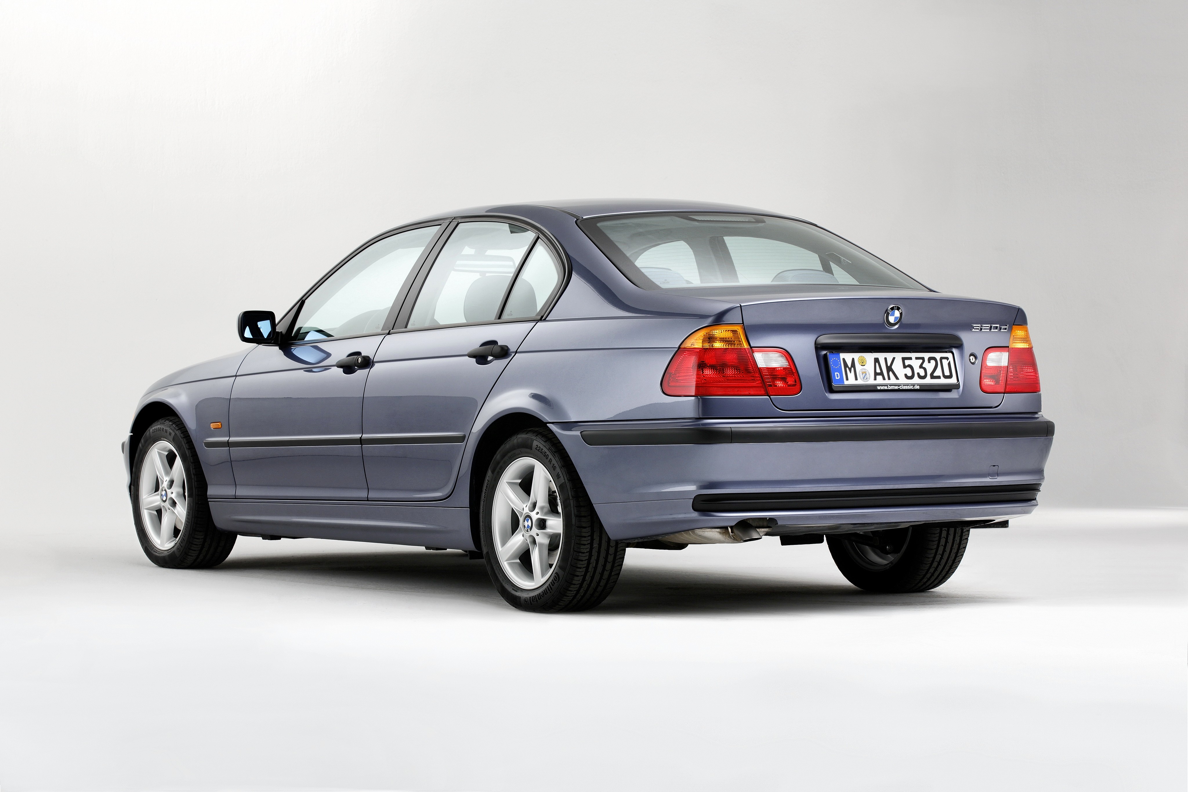 Bmw 3 Series Sedan photo 43