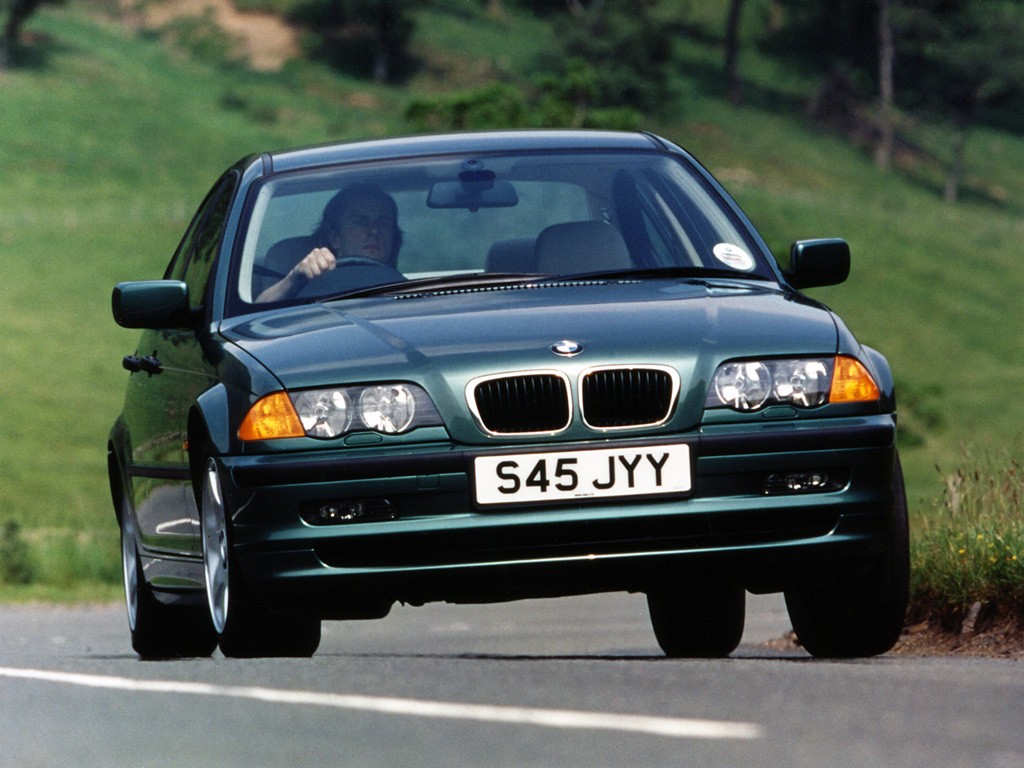 Bmw 3 Series Sedan photo 45