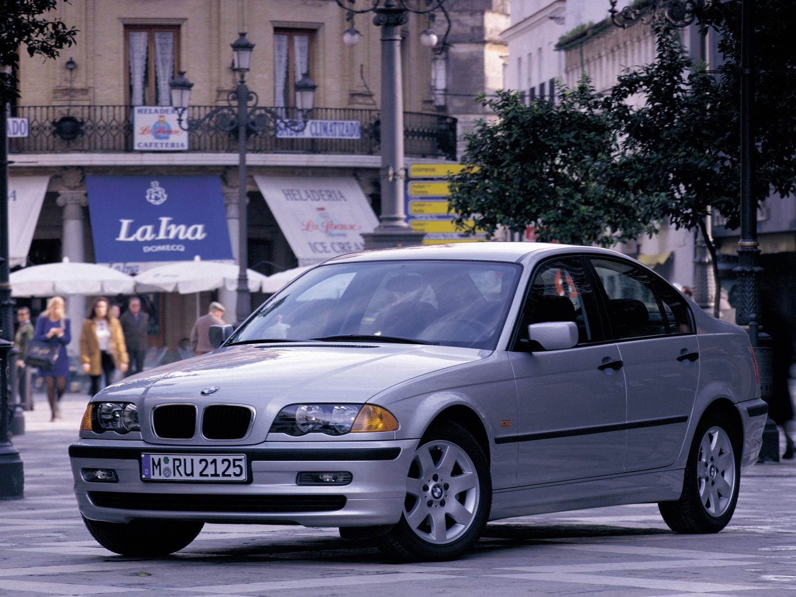 Bmw 3 Series Sedan photo 61