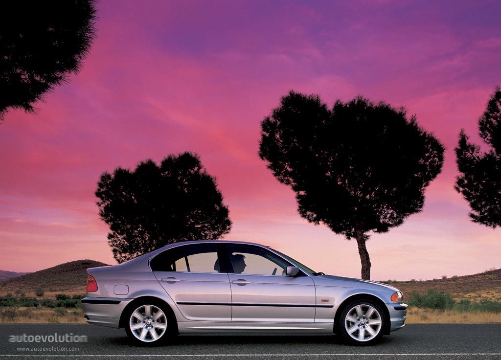 Bmw 3 Series Sedan photo 5