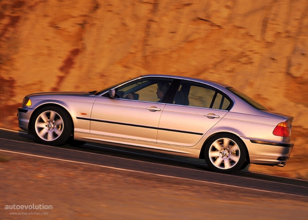 Bmw 3 Series Sedan photo 9