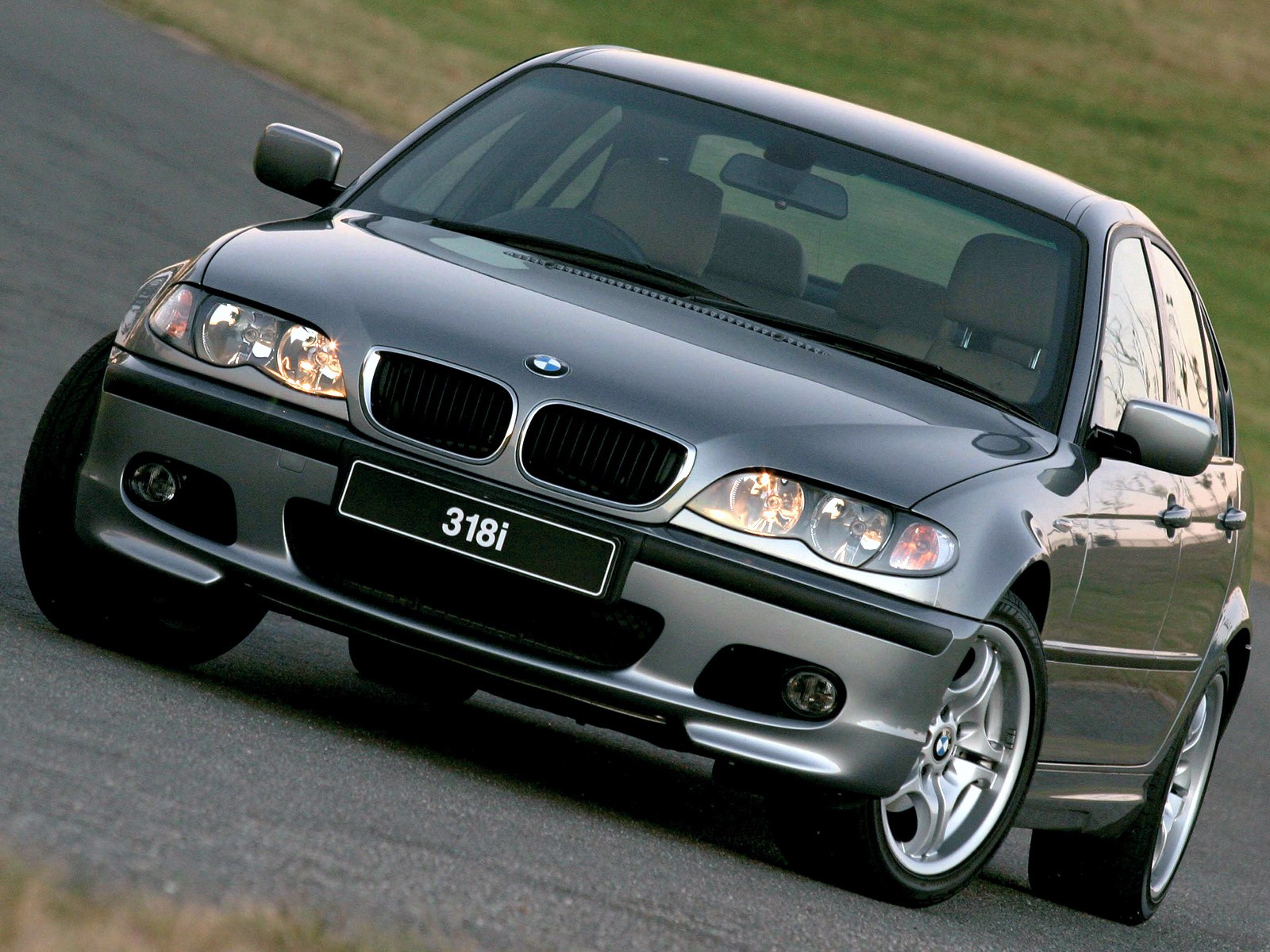 Bmw 3 Series Sedan photo 14