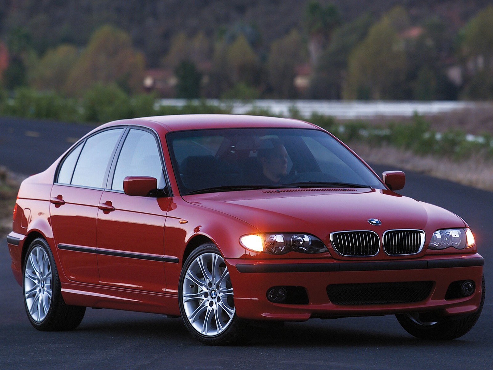 Bmw 3 Series Sedan photo 18