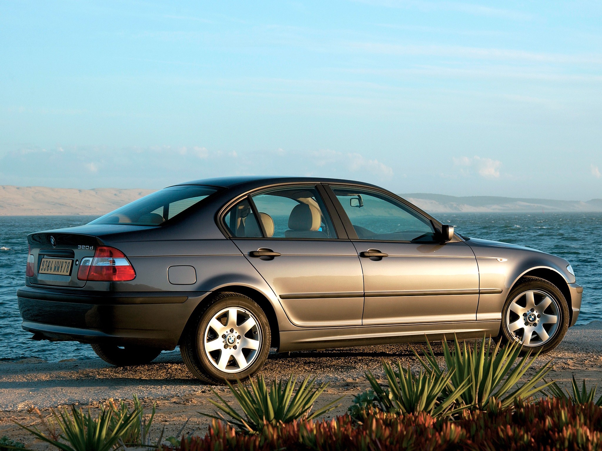 Bmw 3 Series Sedan photo 39