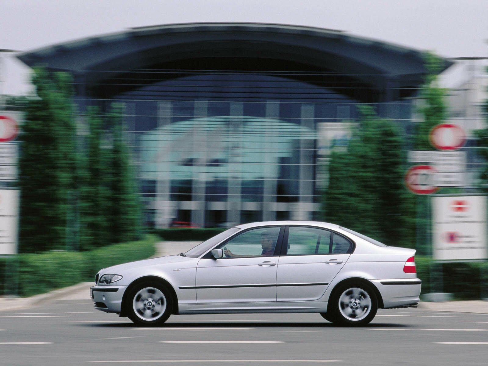 Bmw 3 Series Sedan photo 47