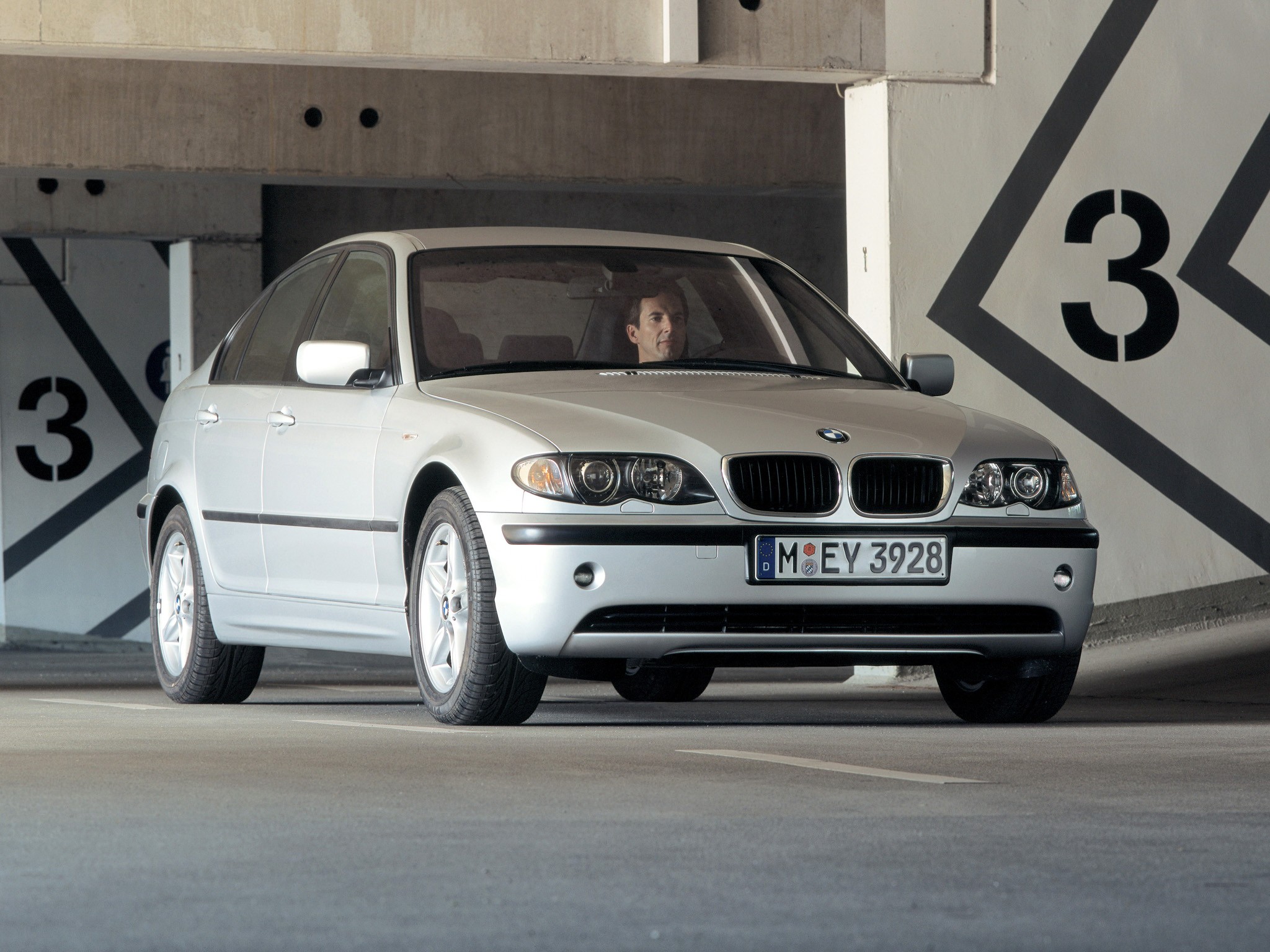 Bmw 3 Series Sedan photo 53